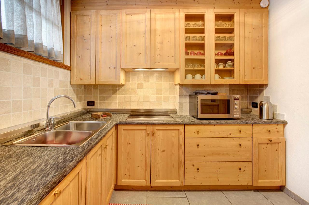 Casa Francesca Maurizio Lägenhet Bormio Exteriör bild