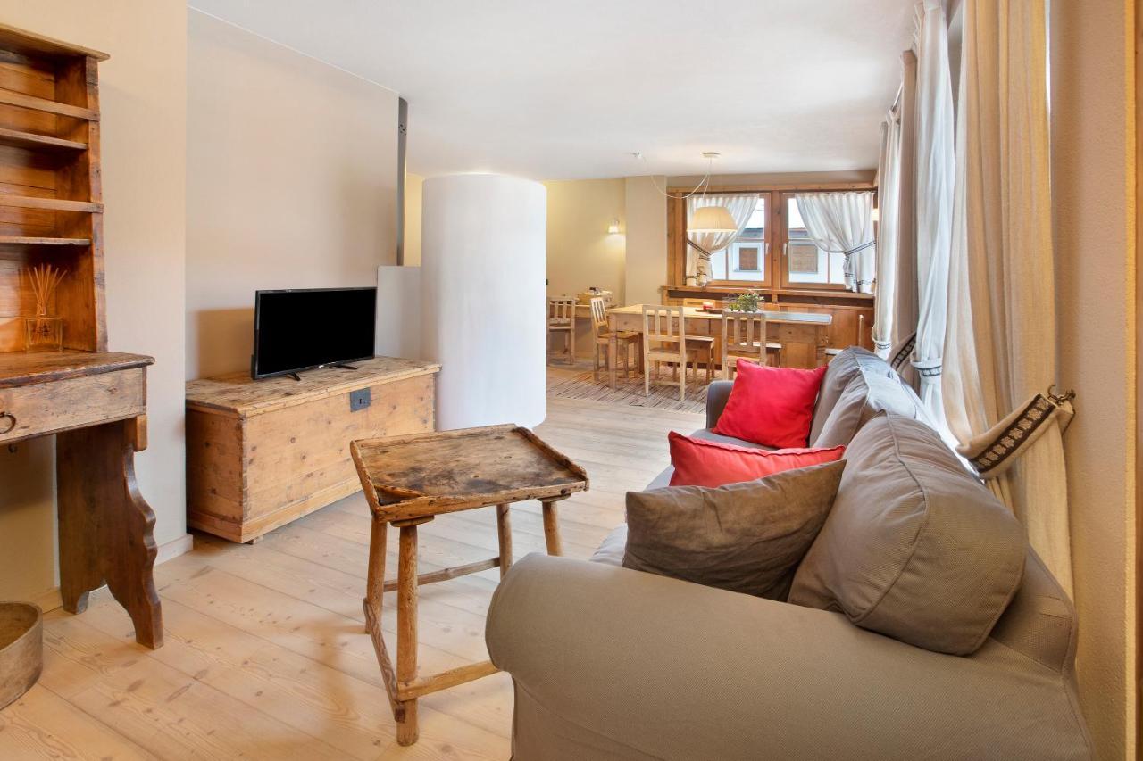 Casa Francesca Maurizio Lägenhet Bormio Exteriör bild