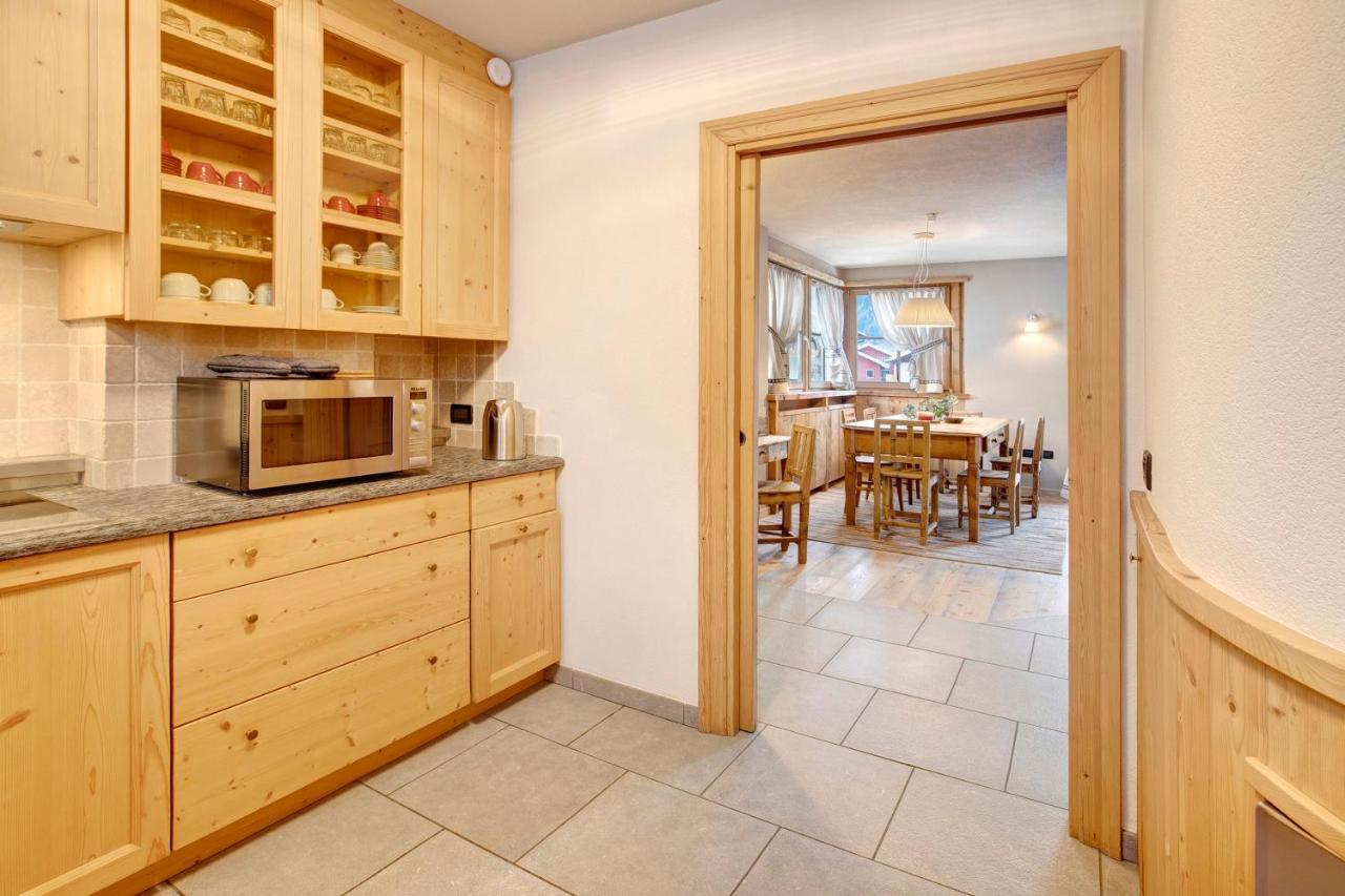 Casa Francesca Maurizio Lägenhet Bormio Exteriör bild