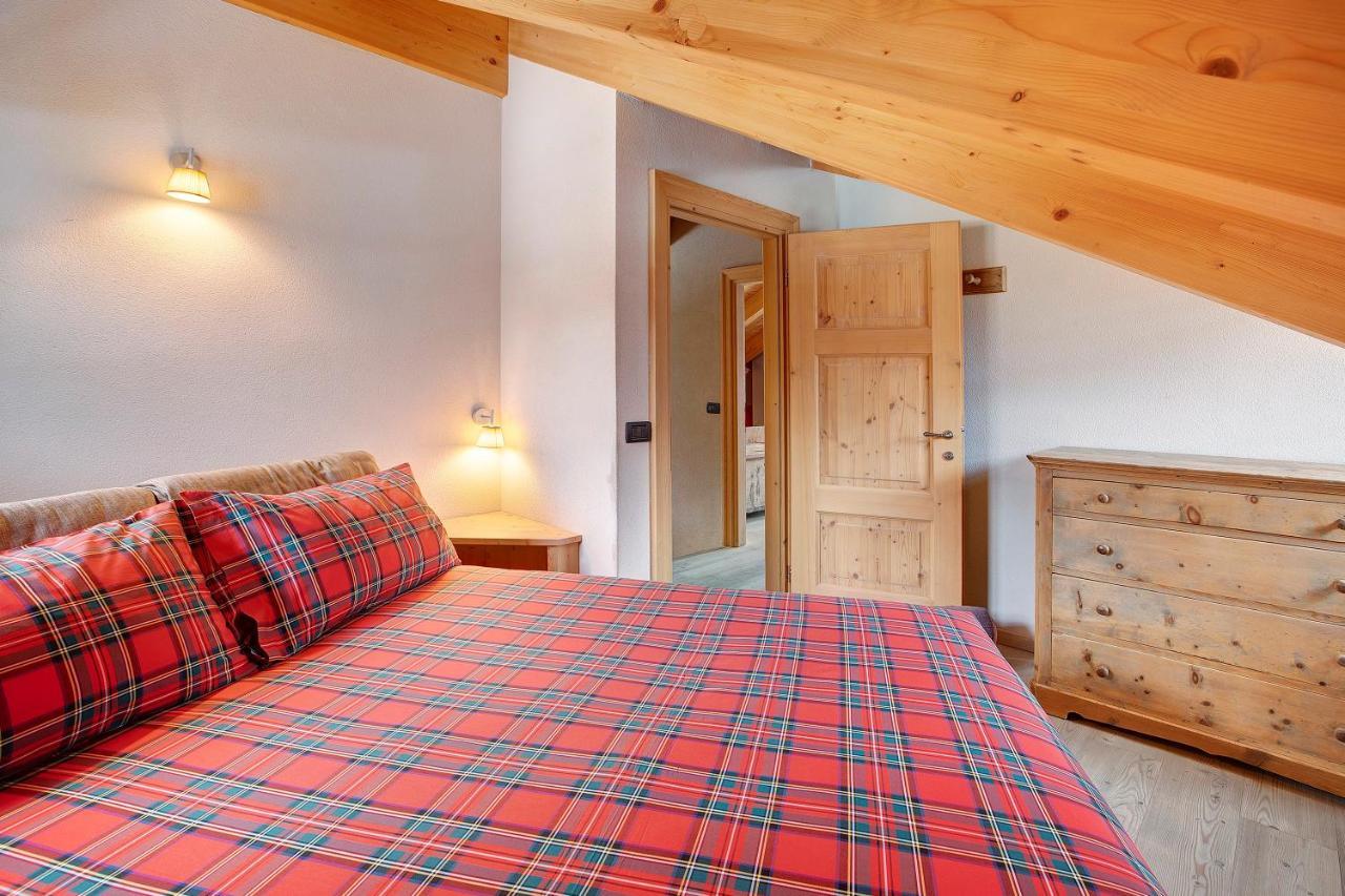 Casa Francesca Maurizio Lägenhet Bormio Exteriör bild